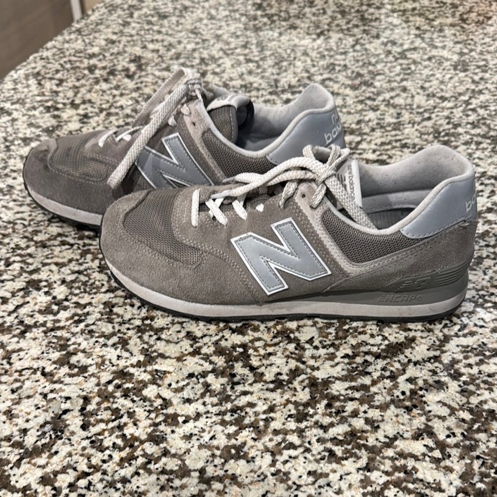New Balance Men's Gray Sneakers